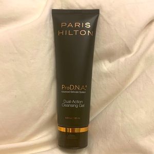Paris Hilton Cleanser